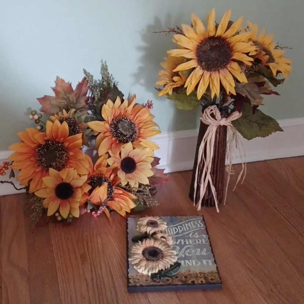 Sunflower decorations 3 pieces